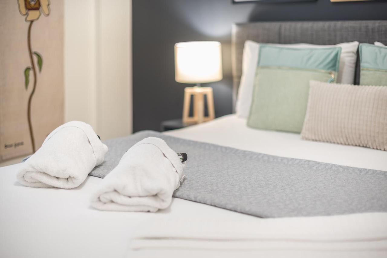 Elegant Suite By Cloudkeys Atenas Exterior foto